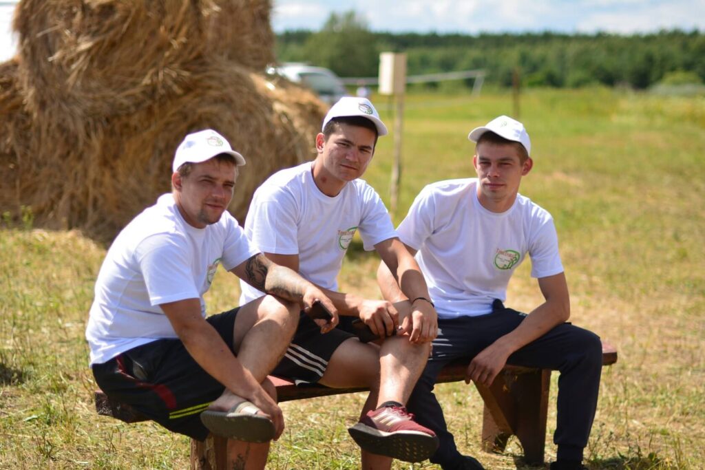 Новые знакомства
